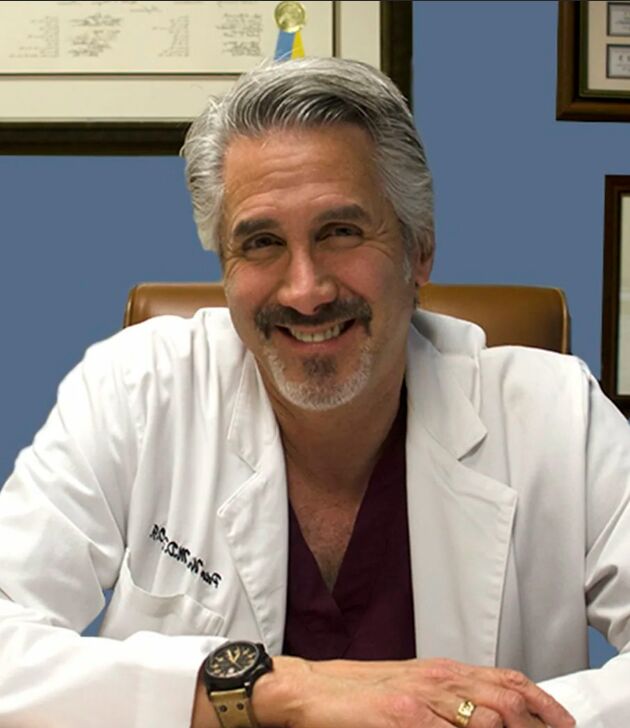 Médico Dermatologista Carlos Pereira Pessegueiro